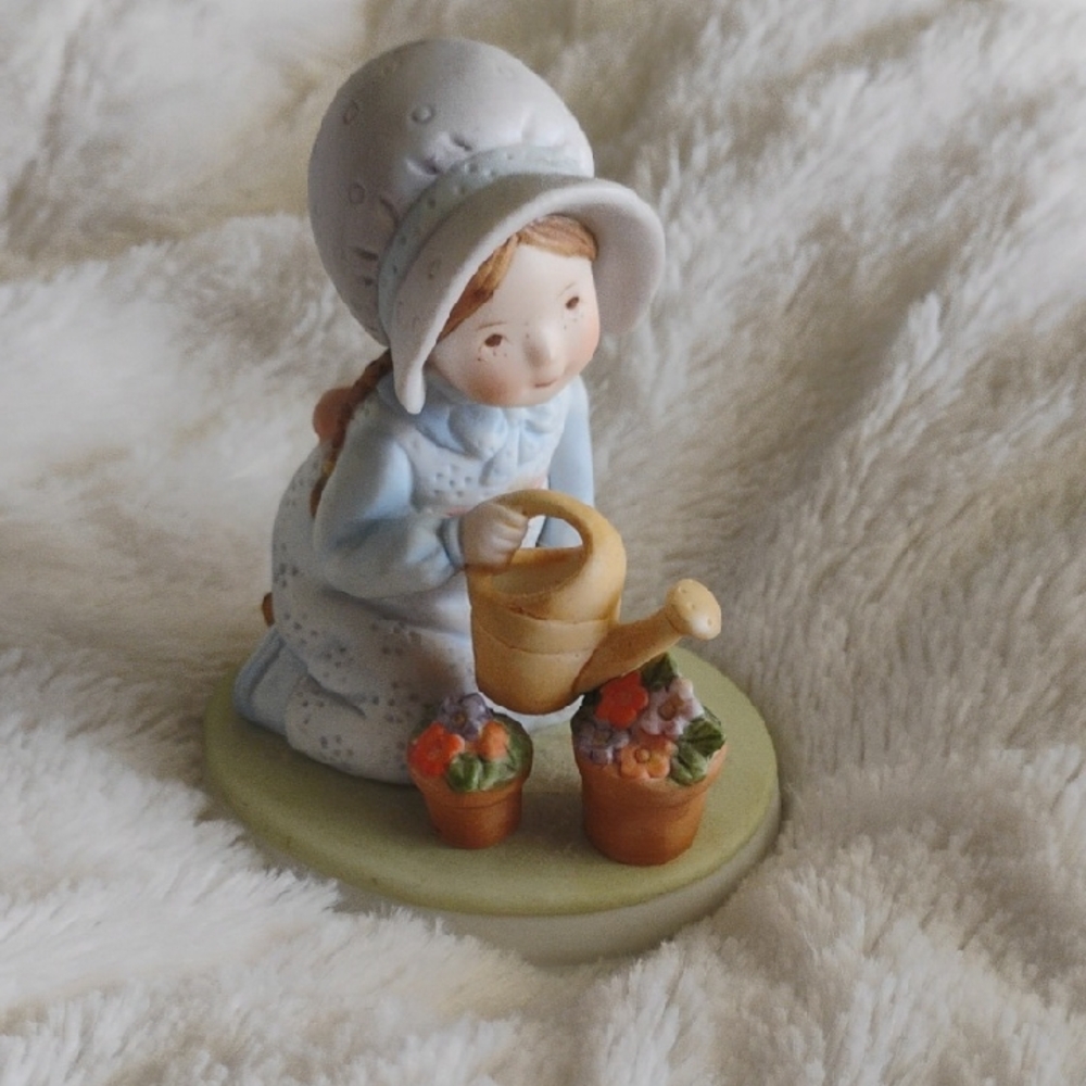 Charming Figurine with Watering Can - Blue and Cream